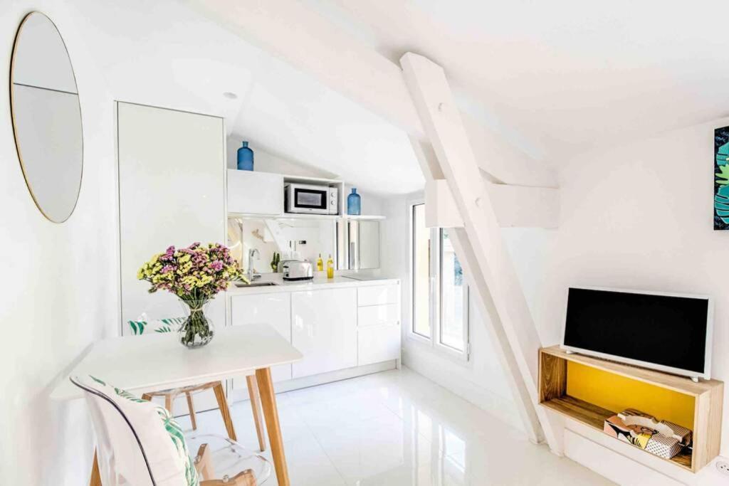 Апартаменты New Design Studio Walking To The Beach And Shops Вильфранш-сюр-Мер Экстерьер фото